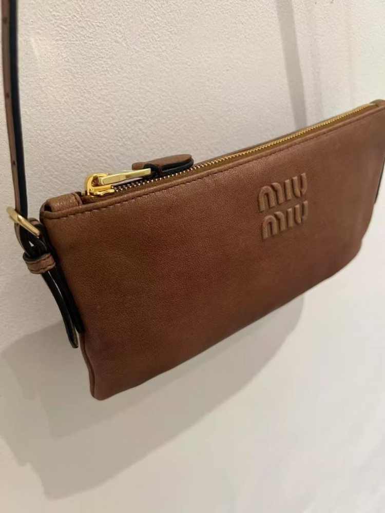 Miu Miu 麻將