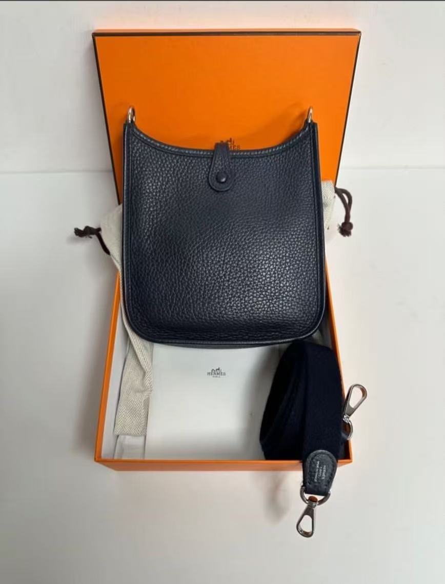 Hermès Mini Evelyne 16 Bleu Nuit 午夜藍金釦|Stamp Z 近新品(附盒/購證)