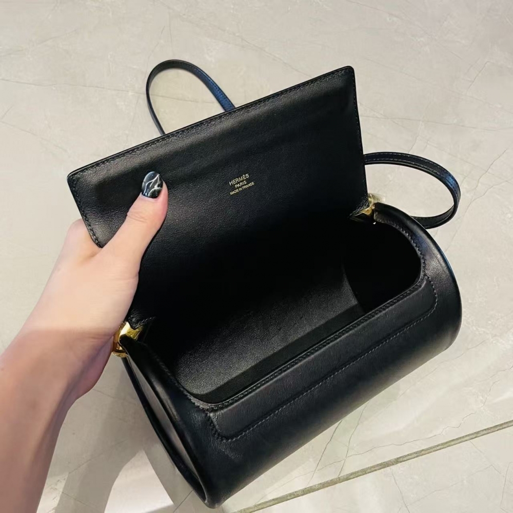 Hermès Maximors 黑色金釦 Volupto｜幾乎全新精品包・附防塵套