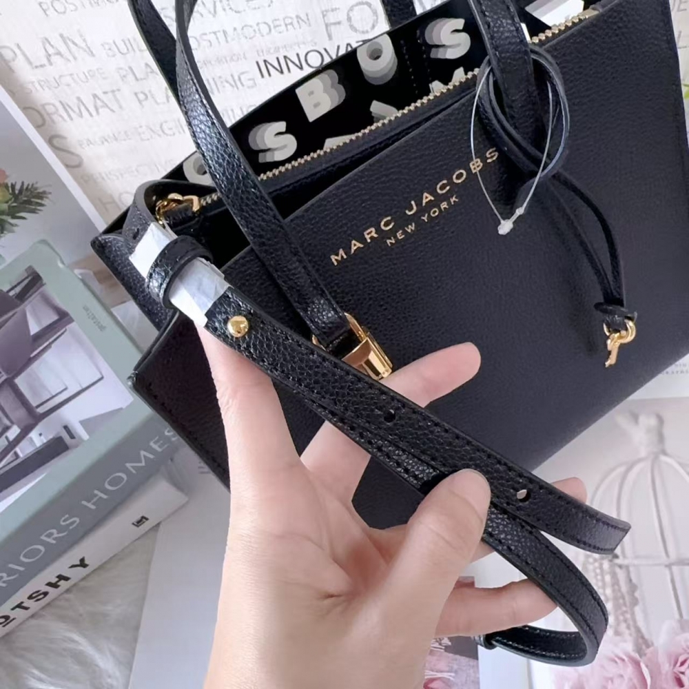 Marc Jacobs 鎖頭包 黑色｜手提側背兩用包（已售出）