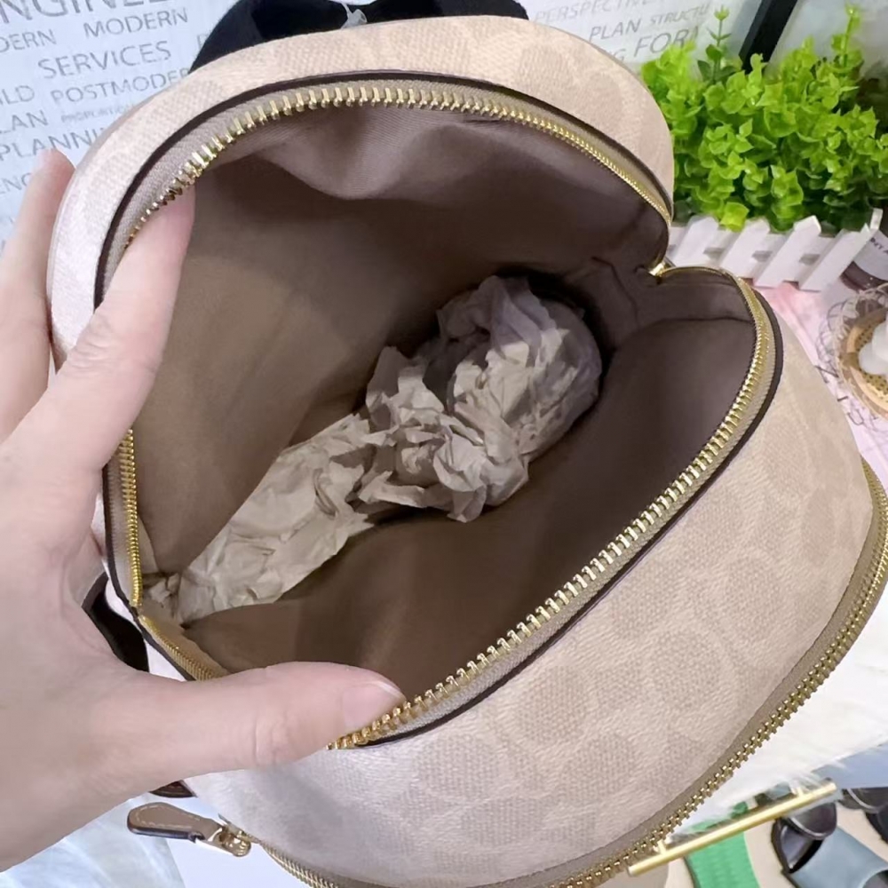 COACH 雙拉鍊後背包｜Coach 精品後背包｜大容量通勤後背包